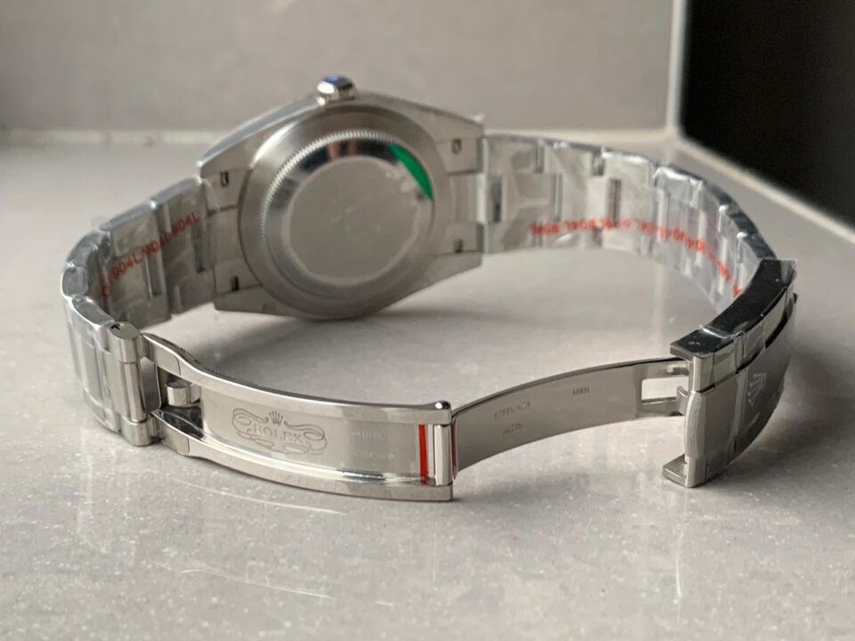 EW FACTORY 1:1 Rolex OYSTER PERPETUAL CORAL RED DIAL 41MM Asian A3230